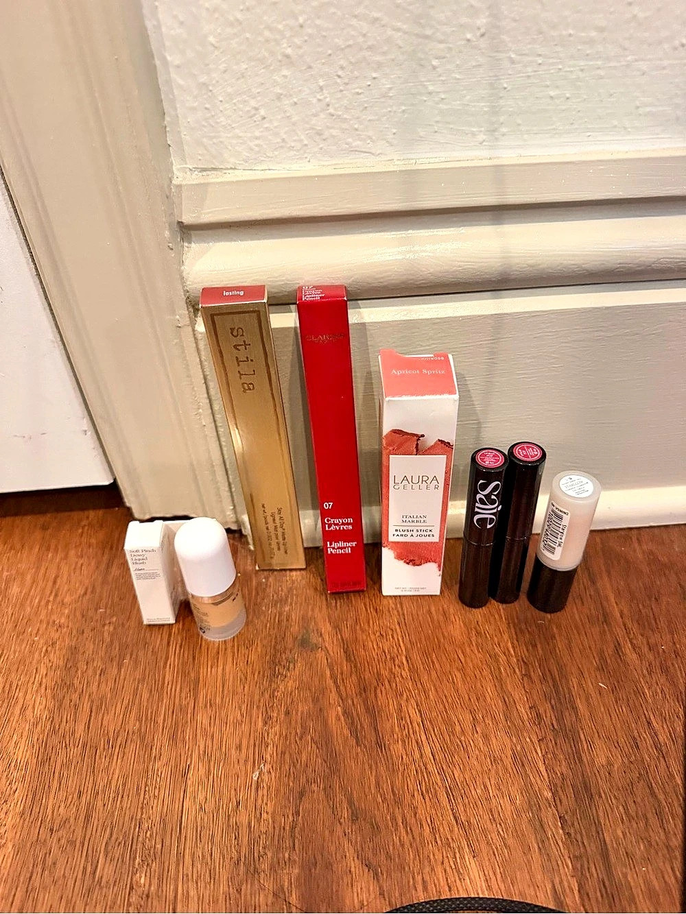 Makeup bundle - Picture 7 of 11